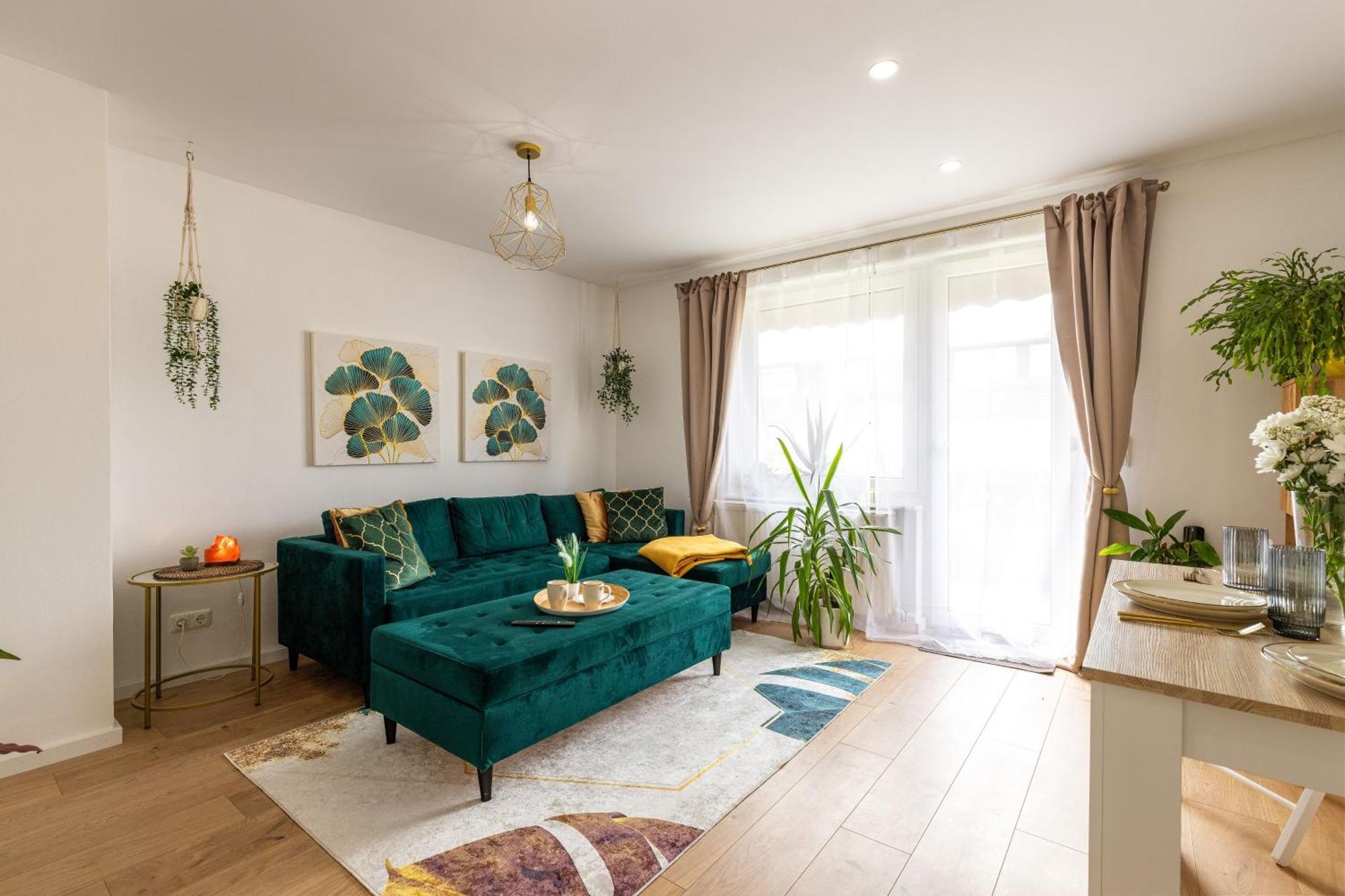 Schoenes, Modernes Apartment Mit Zwei Schlafzimmern - Zentral Mit Balkon Fuer 6 Personen Montabaur Zewnętrze zdjęcie