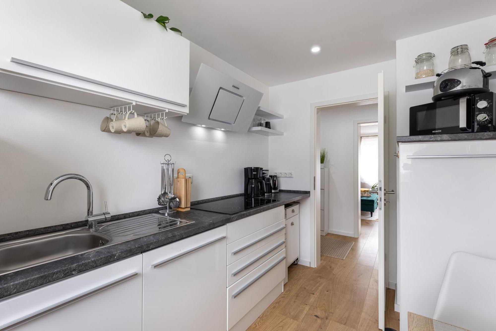 Schoenes, Modernes Apartment Mit Zwei Schlafzimmern - Zentral Mit Balkon Fuer 6 Personen Montabaur Zewnętrze zdjęcie