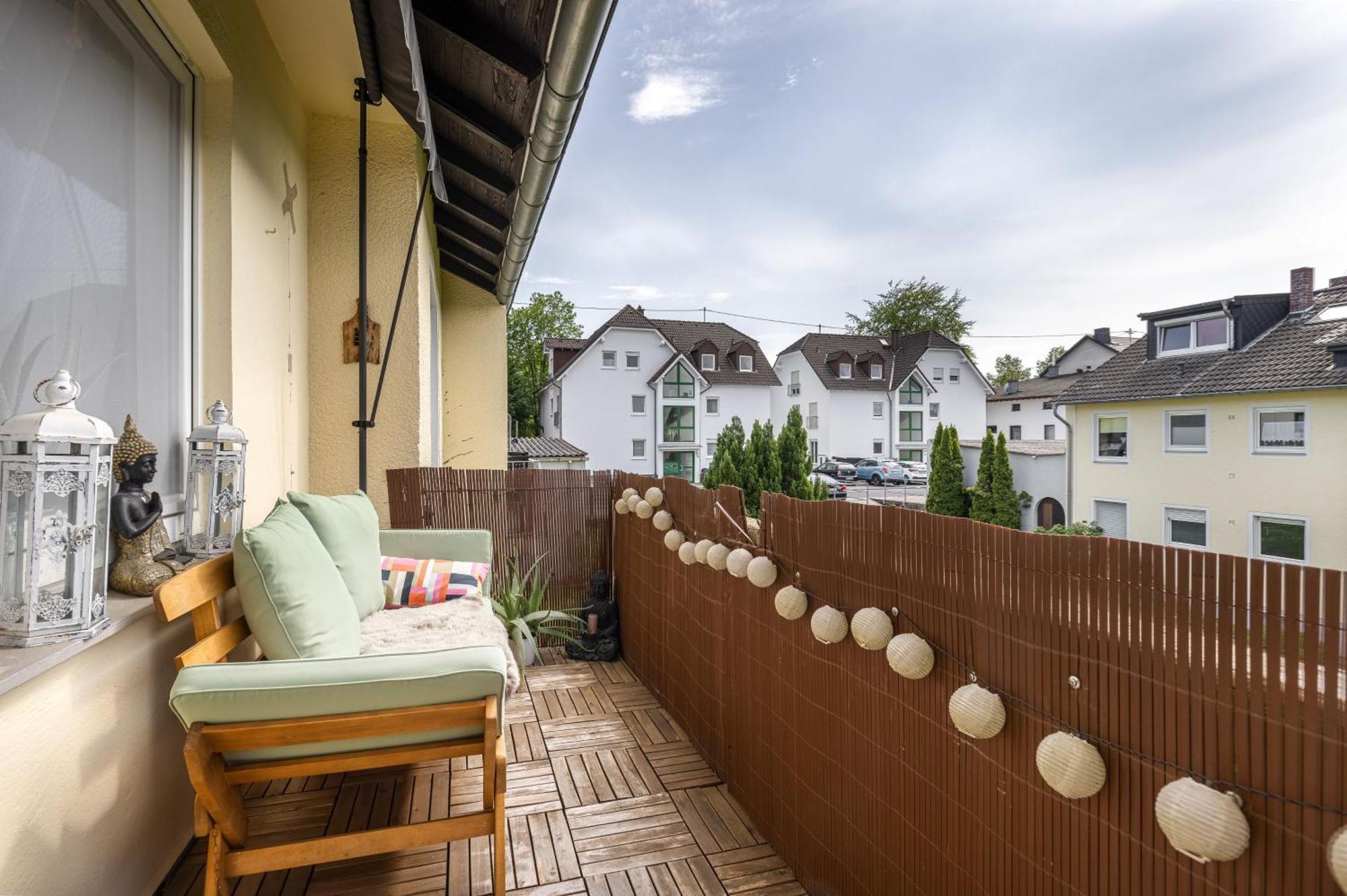 Schoenes, Modernes Apartment Mit Zwei Schlafzimmern - Zentral Mit Balkon Fuer 6 Personen Montabaur Zewnętrze zdjęcie