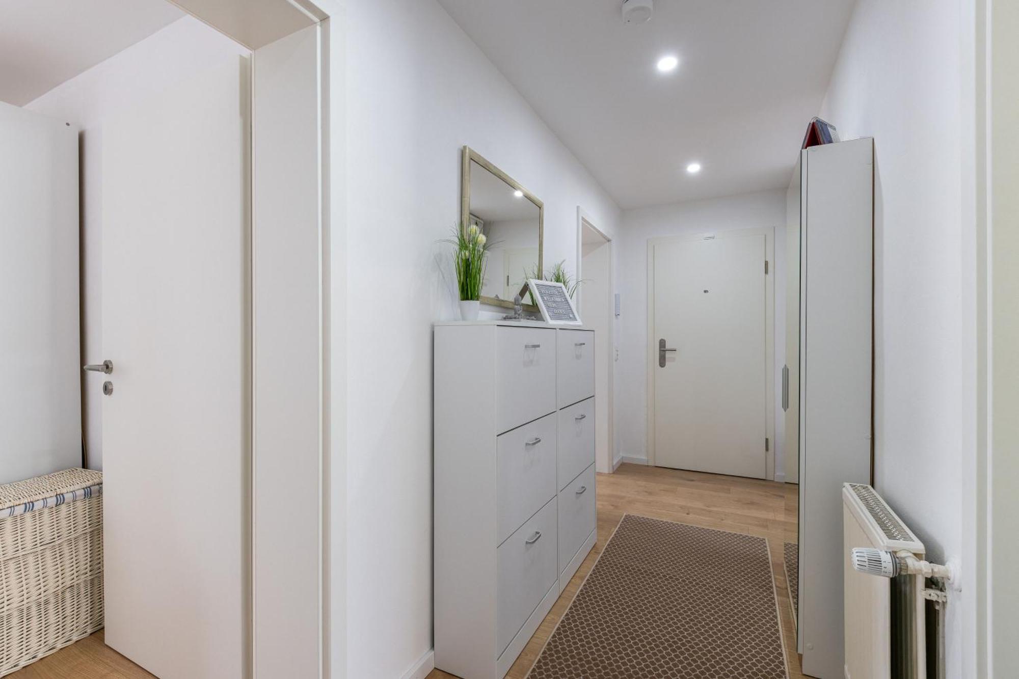 Schoenes, Modernes Apartment Mit Zwei Schlafzimmern - Zentral Mit Balkon Fuer 6 Personen Montabaur Zewnętrze zdjęcie